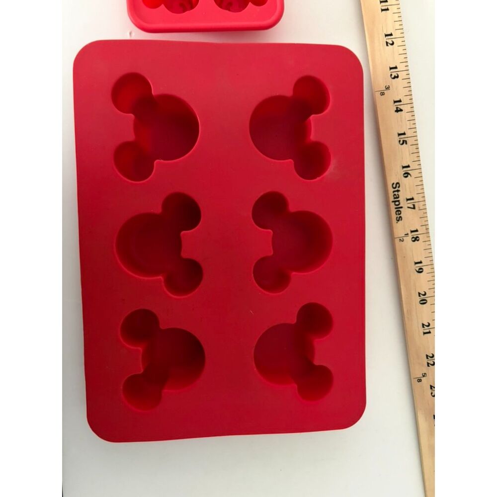 2 Disney rubber molds for cake pops etc..